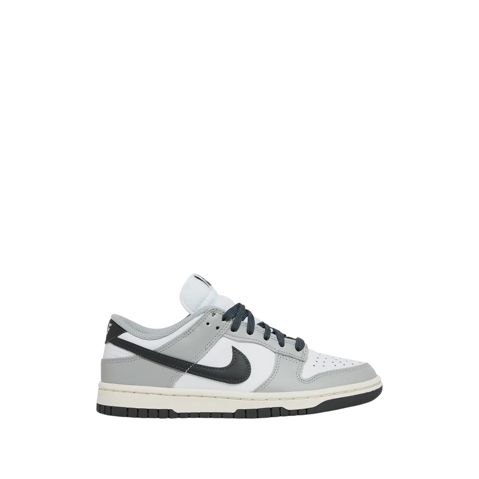 DUNK LOW « LIGHT SMOKE GREY »