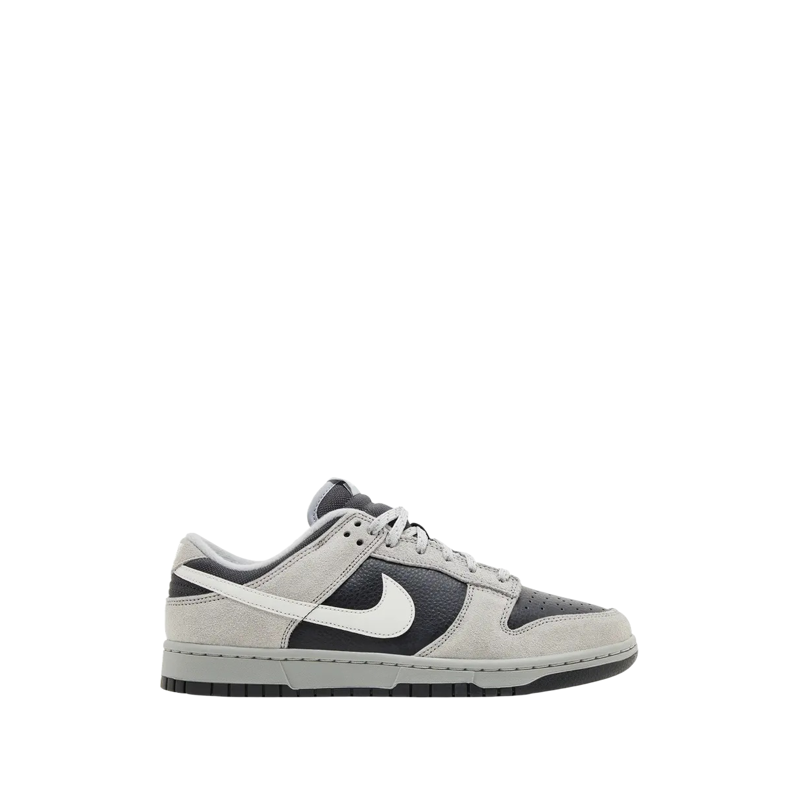 DUNK LOW « LIGHT SMOKE GREY ANTHRACITE »