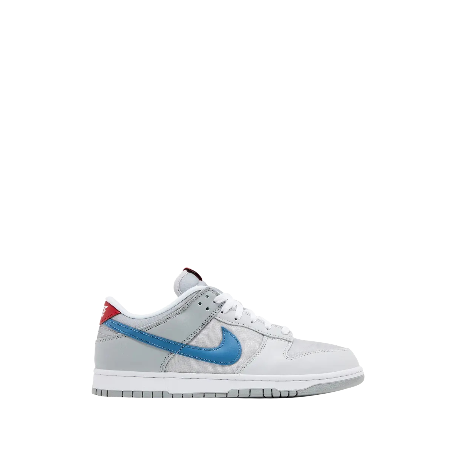 DUNK LOW « SILVER SURFER »